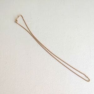 Elegant Gold Chain Necklace